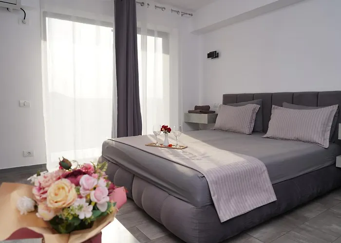 Pensiunea Grand 3* אפורי נורד